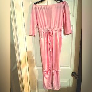 Pink lounging jumper